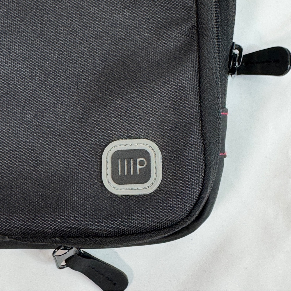 Black Laptop bag, multi pocket organizer, 15 inch padded travel case - Picture 3 of 7
